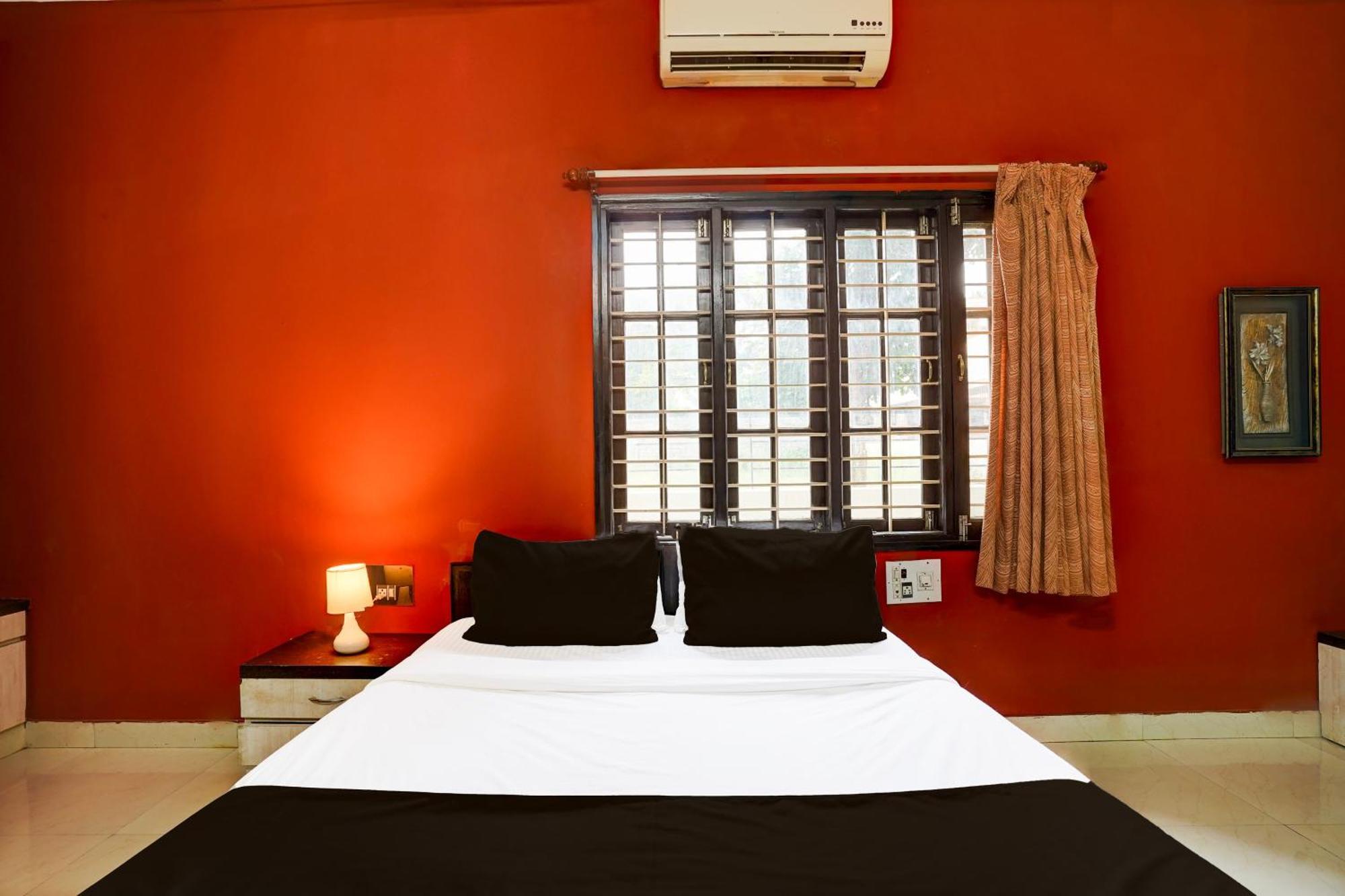 Hotel O Varun Residency Kammasandra Bagian luar foto