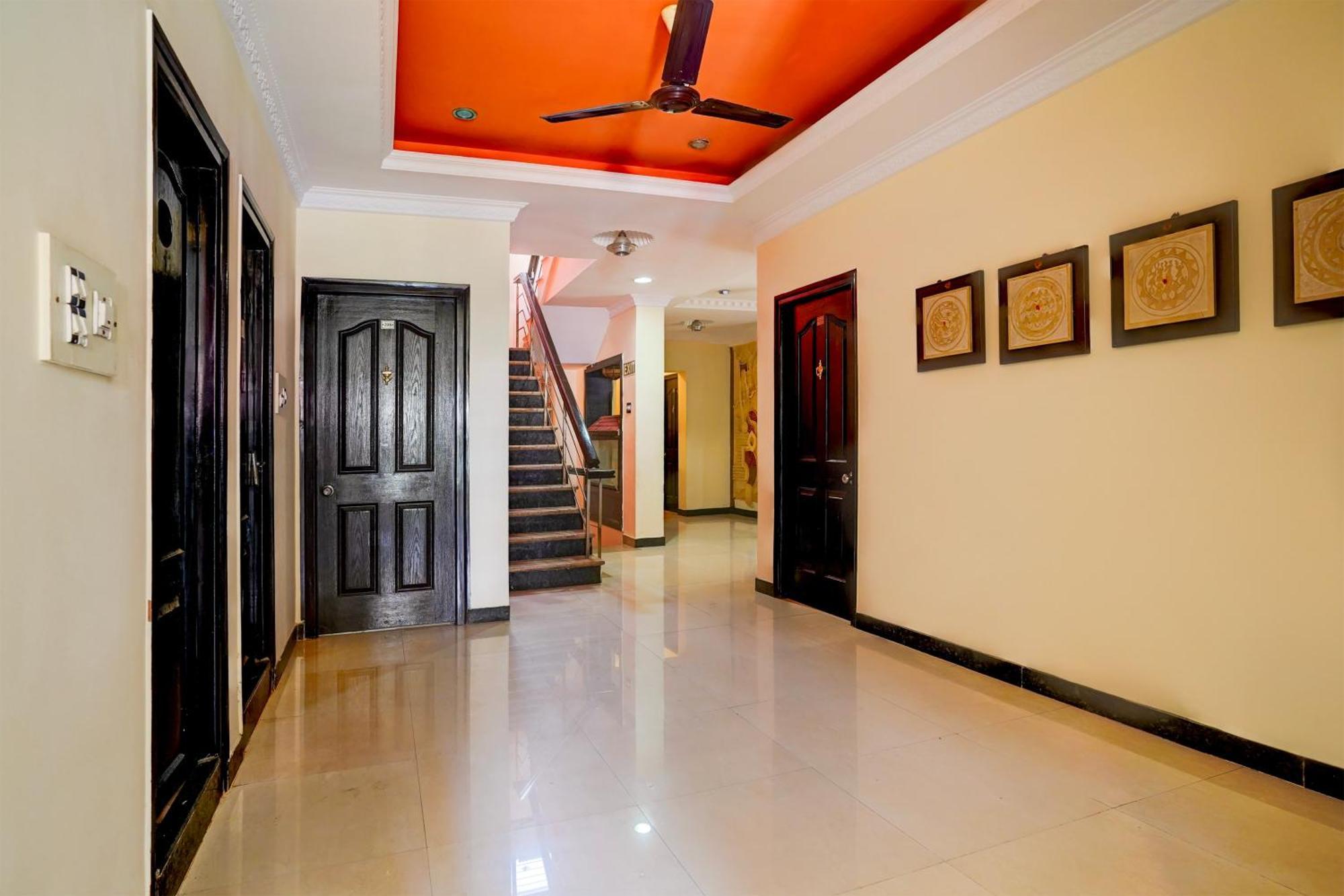 Hotel O Varun Residency Kammasandra Bagian luar foto